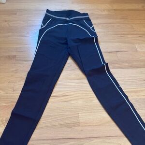 Alo Black Leggings with White Trim